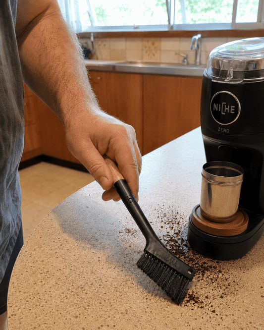 Grinder & Bench Brush - Cleaning - AllwaysCoffee
